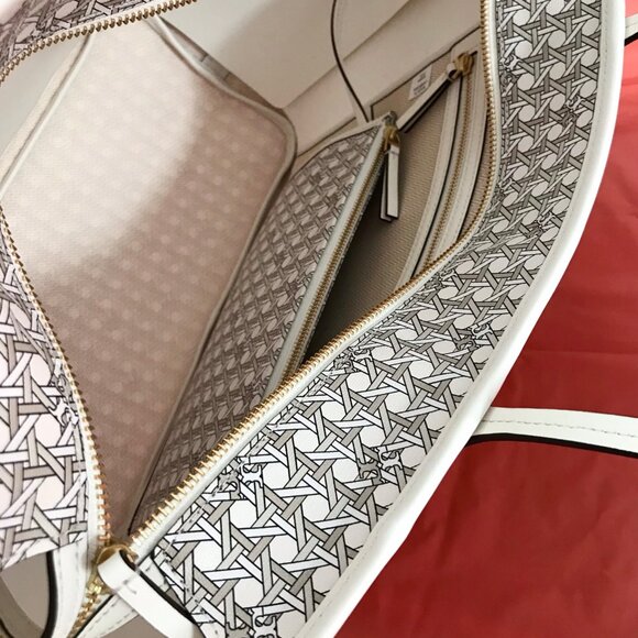 Tory Burch Ivory Ever-Ready Zip Tote - Picture 9 of 10